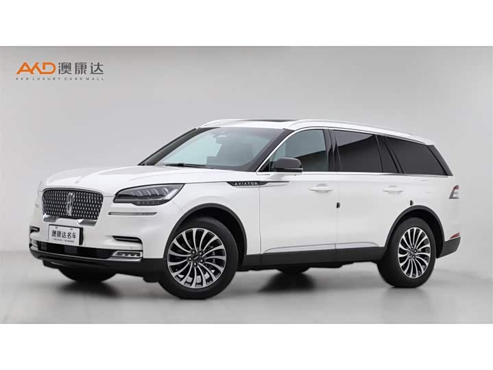 Фото 1 - Lincoln Aviator