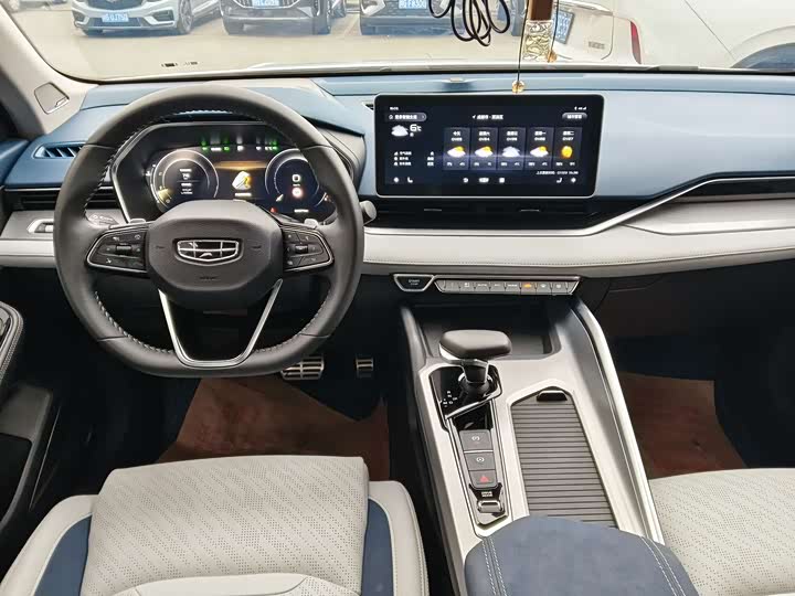 Фото 5 - Geely Preface