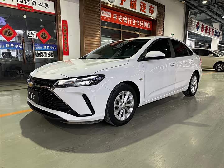 Фото 1 - Chevrolet Monza