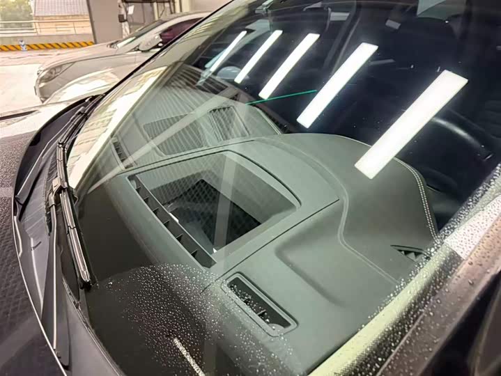 Фото 4 - Volkswagen Touareg