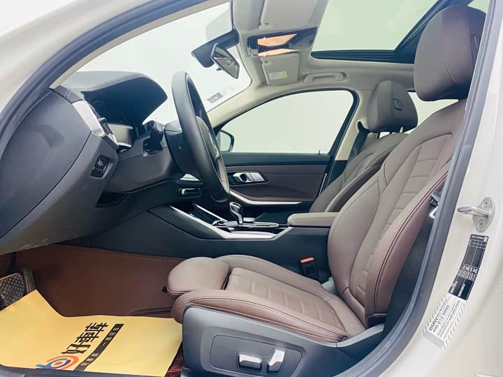 Фото 8 - BMW 3 Series