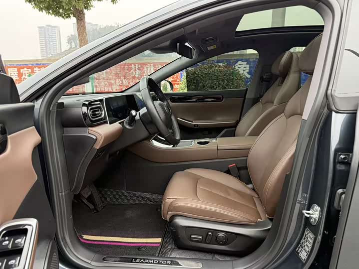 Фото 4 - Leapmotor C01