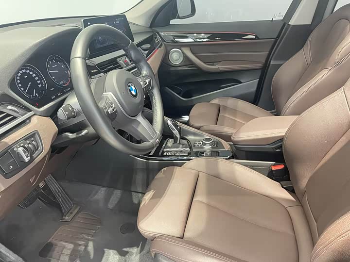 Фото 7 - BMW X1