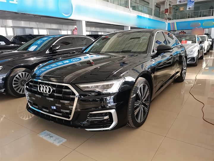 Фото 2 - Audi A6L