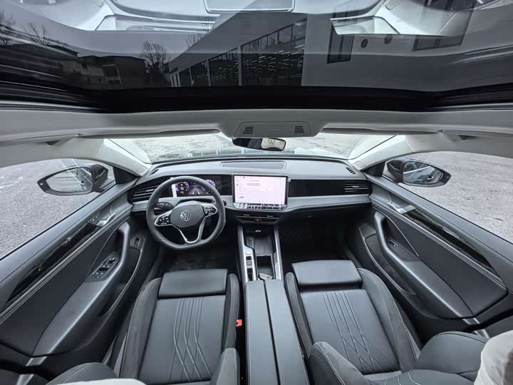 Фото 5 - Volkswagen Magotan