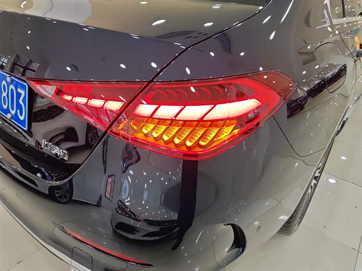 Фото 8 - Mercedes-Benz C-Class