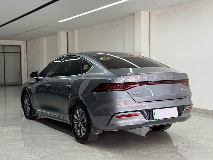 Фото 9 - BYD Qin Plus