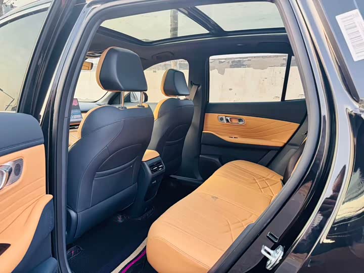 Фото 5 - Geely Galaxy Starship 7