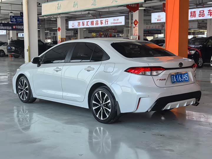 Фото 4 - Toyota Levin