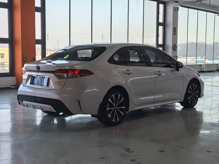 Фото 6 - Toyota Levin