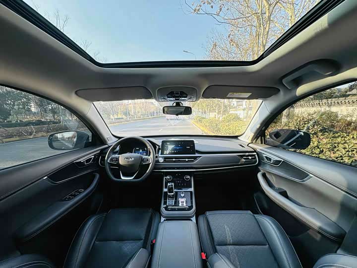 Фото 7 - Chery Tiggo 8