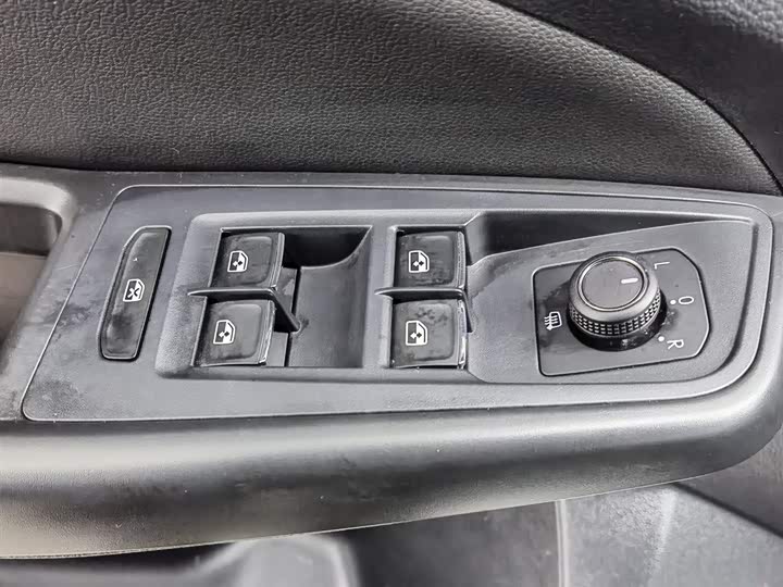 Фото 9 - Volkswagen Bora