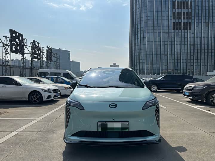 Фото 2 - GAC Aion Y