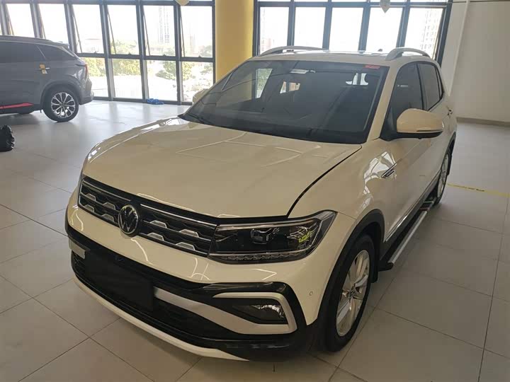 Фото 1 - Volkswagen T-Cross