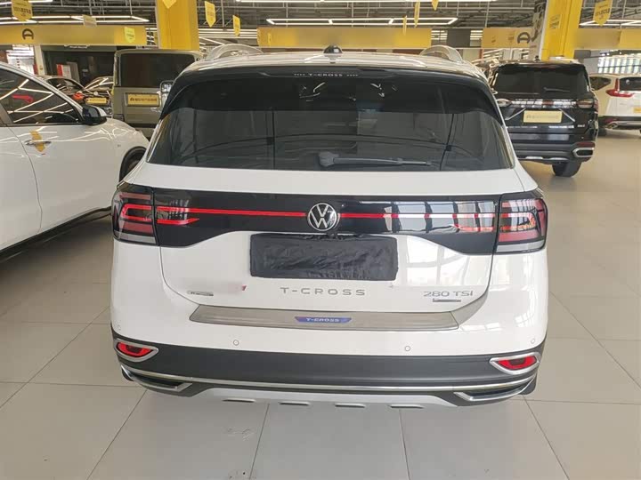 Фото 6 - Volkswagen T-Cross