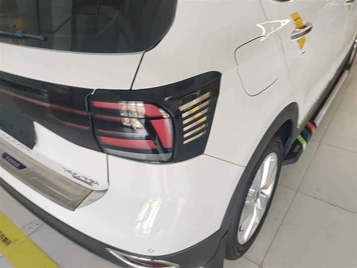 Фото 8 - Volkswagen T-Cross