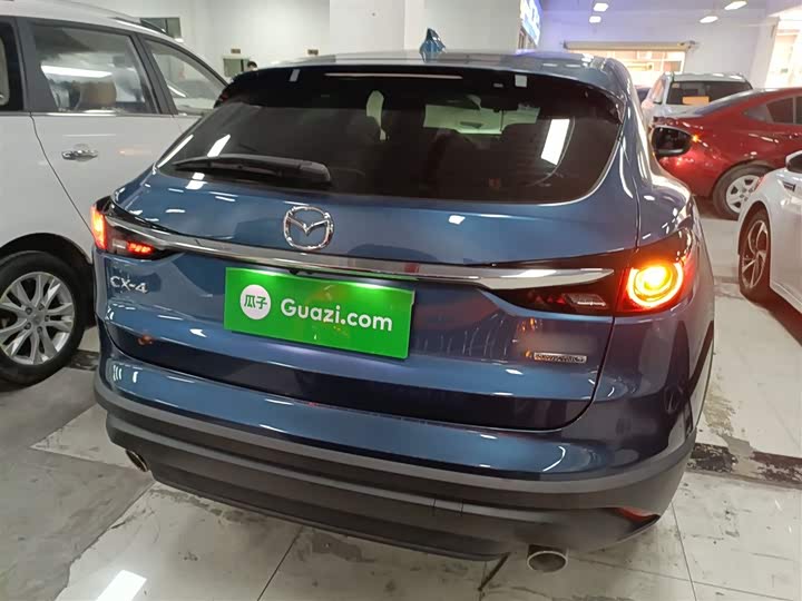 Фото 6 - Mazda CX-4