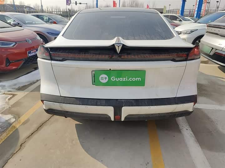 Фото 6 - Changan Deepal SL03