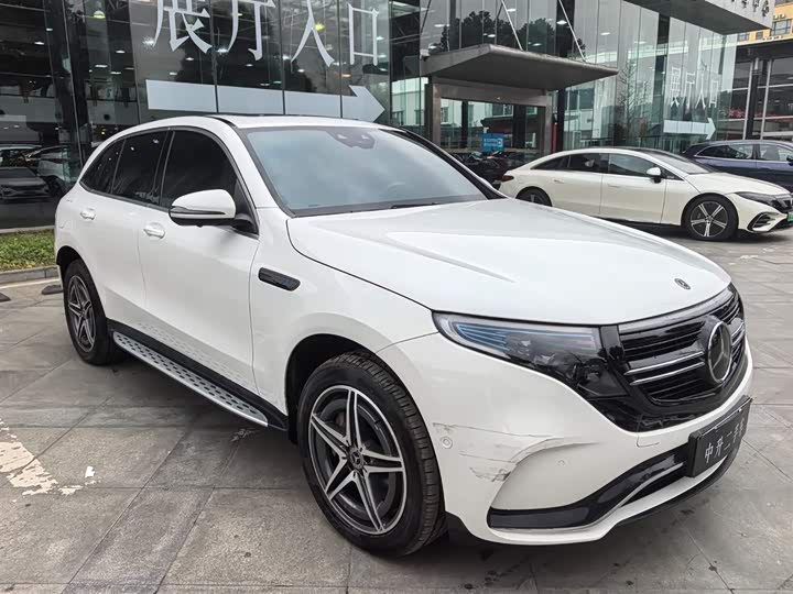 Фото 2 - Mercedes-Benz EQC