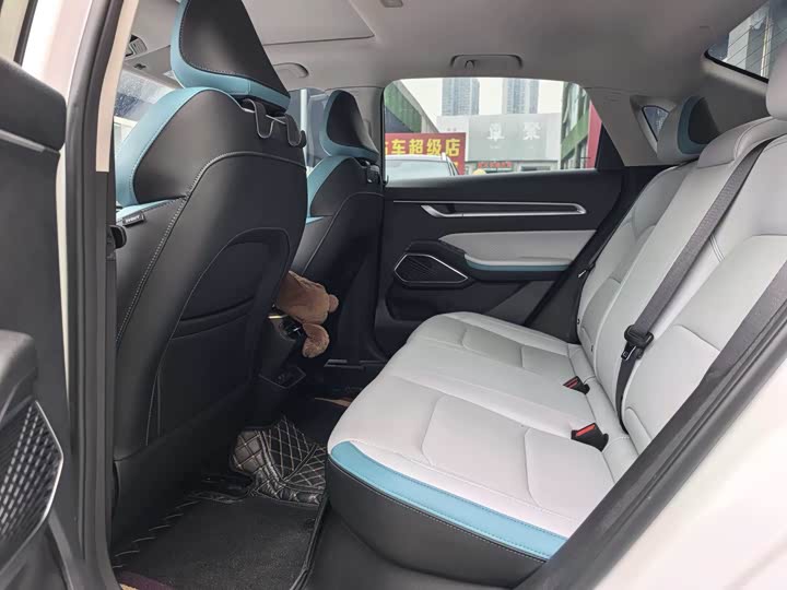 Фото 5 - Geely Emgrand