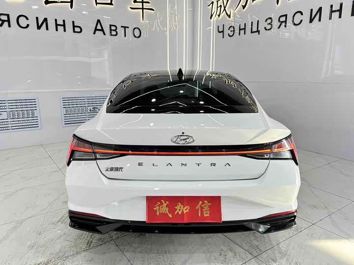 Фото 5 - Hyundai Elantra N line