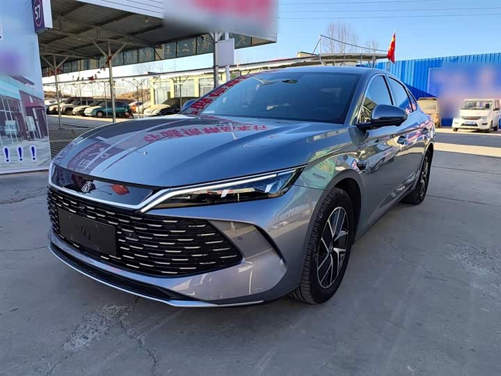 Фото 1 - BYD Qin L