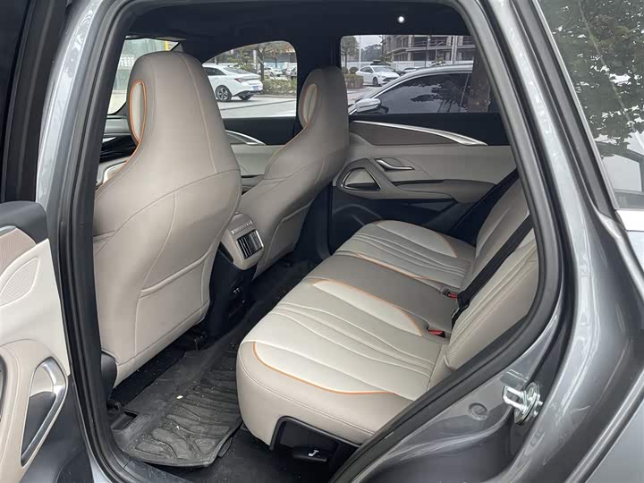 Фото 5 - BYD Song Pro Hybrid