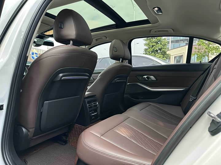 Фото 6 - BMW 3 Series