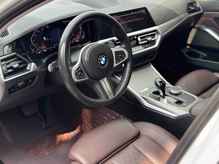 Фото 8 - BMW 3 Series