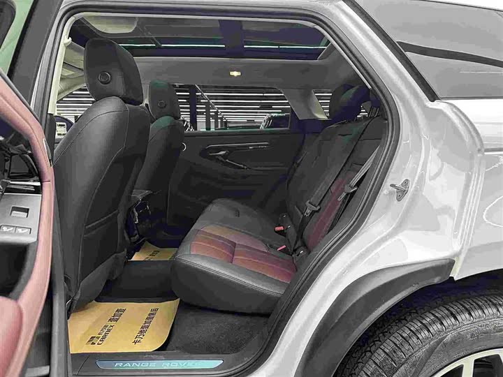 Фото 7 - Land Rover Range Rover Evoque L