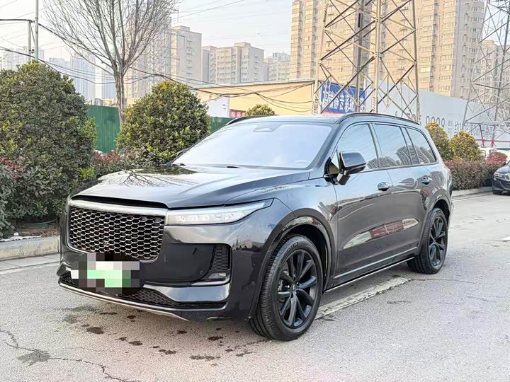 Фото 2 - LiXiang One