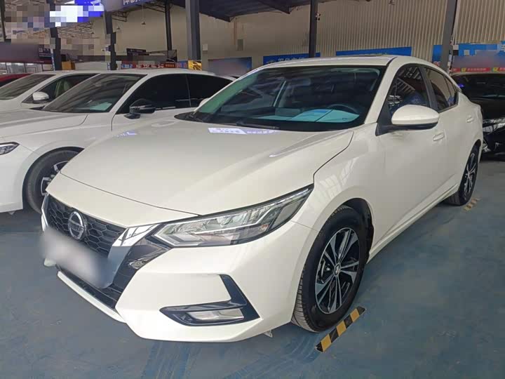 Фото 2 - Nissan Sylphy
