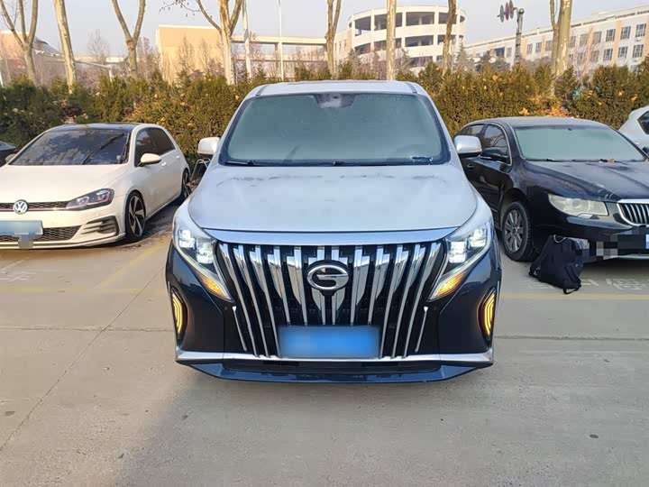 Фото 3 - GAC Trumpchi M8