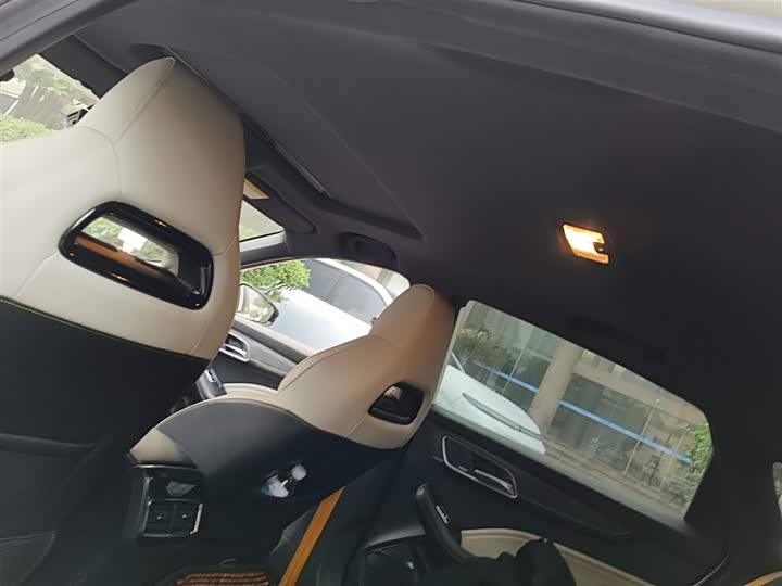 Фото 9 - MG Motor 6