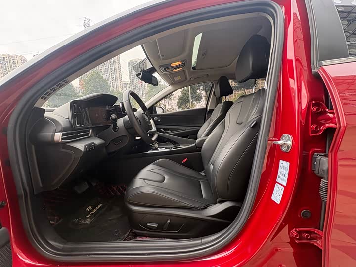 Фото 4 - Hyundai Elantra N line