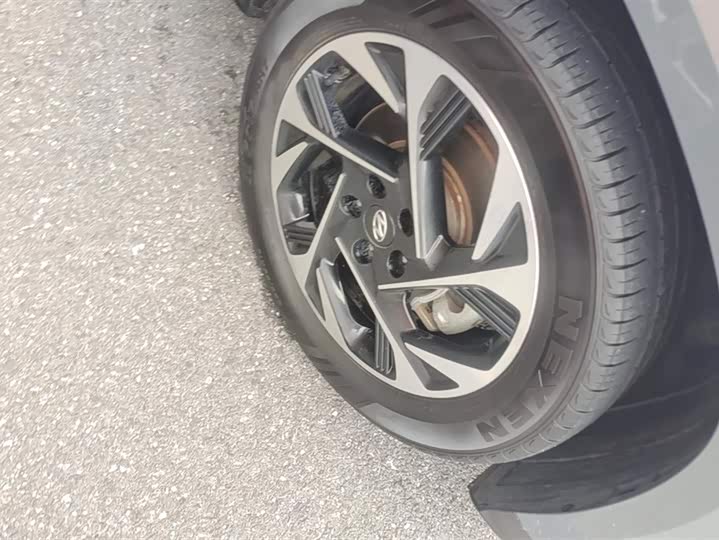 Фото 6 - Hyundai Custo