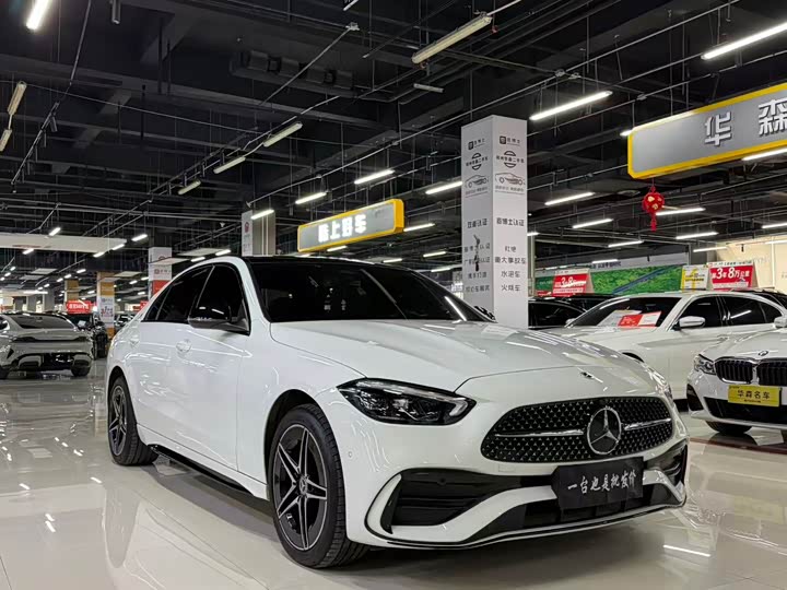 Фото 3 - Mercedes-Benz C-Class