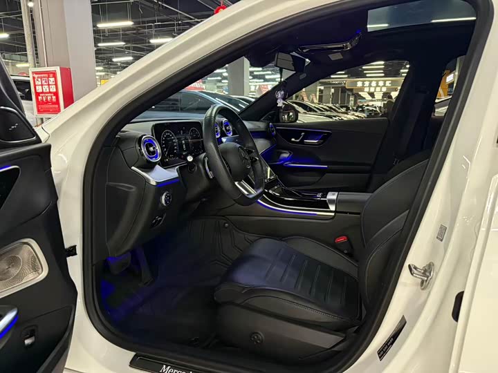 Фото 6 - Mercedes-Benz C-Class