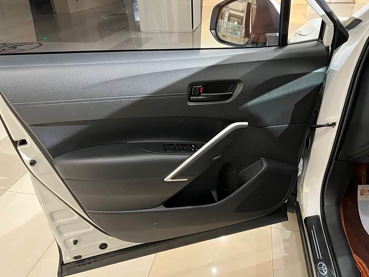 Фото 6 - Toyota Frontlander