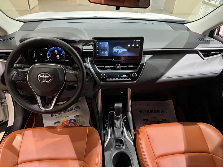 Фото 9 - Toyota Frontlander