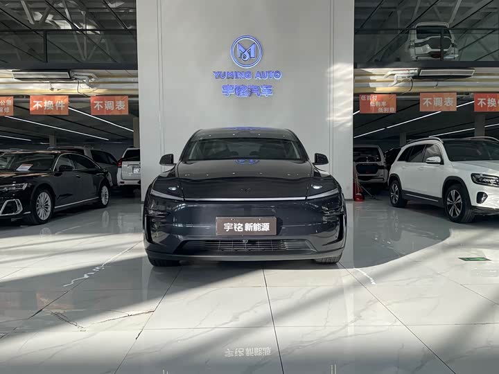 Фото 2 - Tesla Model Y