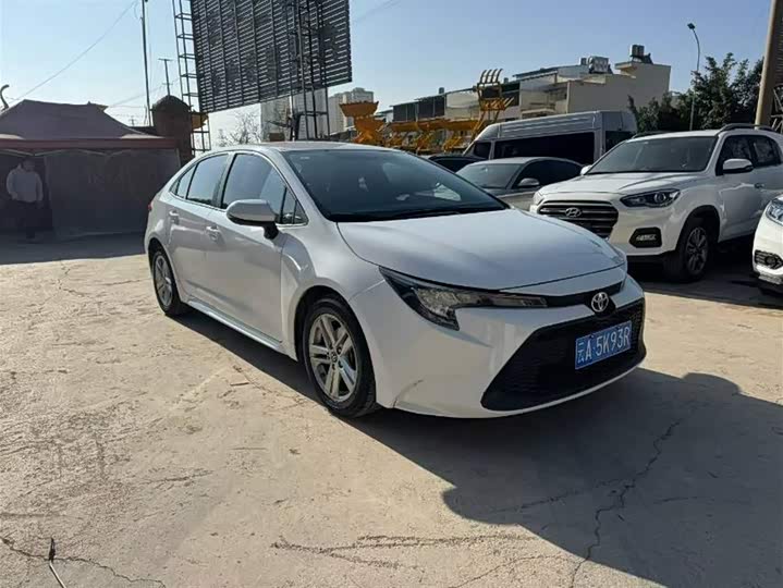 Фото 3 - Toyota Levin