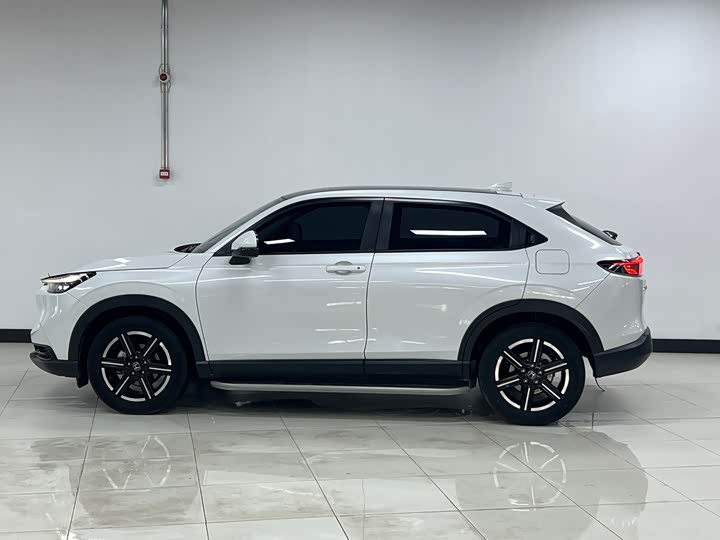 Фото 2 - Honda Vezel