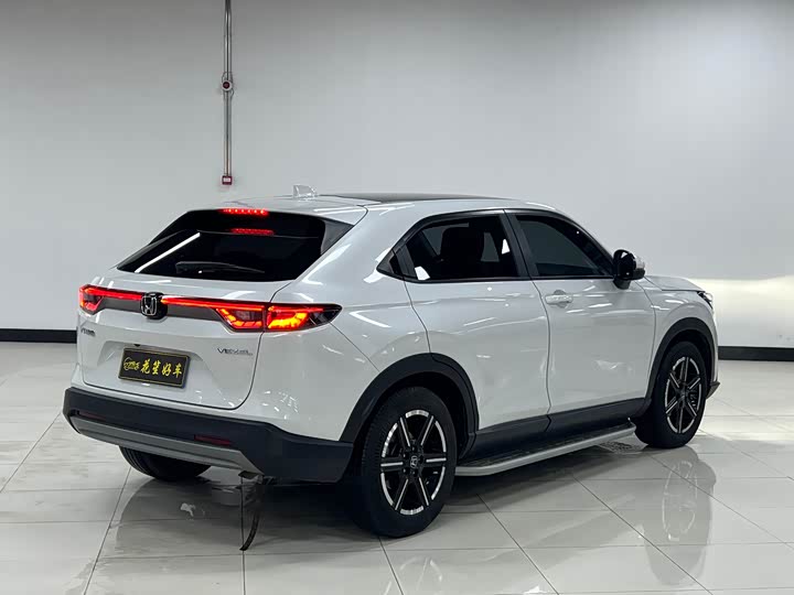 Фото 5 - Honda Vezel