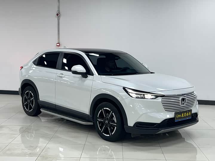 Фото 7 - Honda Vezel