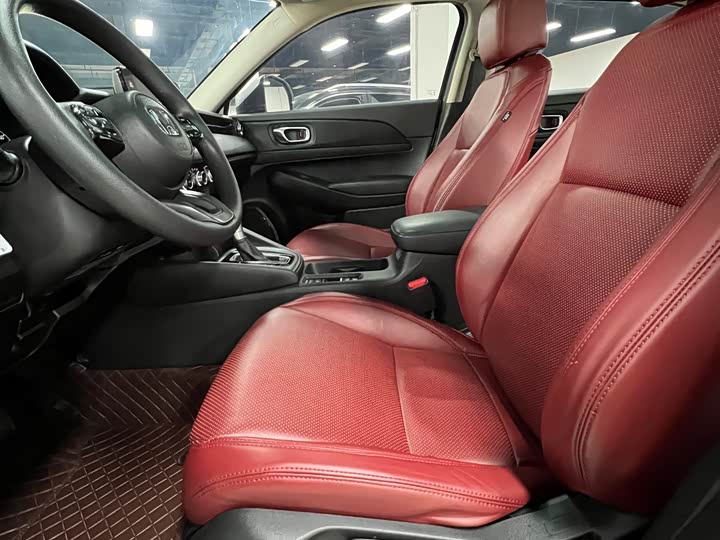 Фото 9 - Honda Vezel