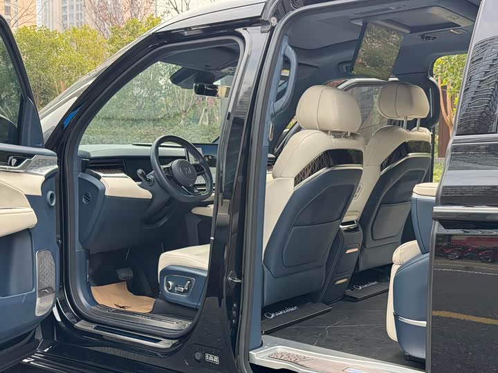 Фото 5 - Zeekr 009