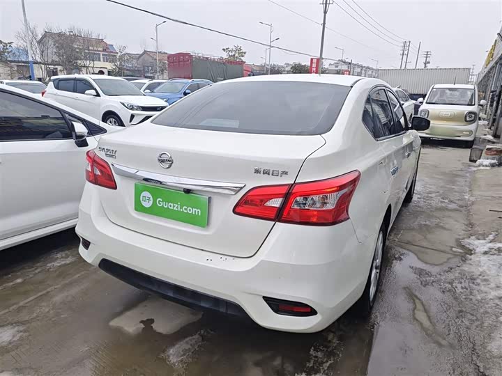 Фото 7 - Nissan Sylphy