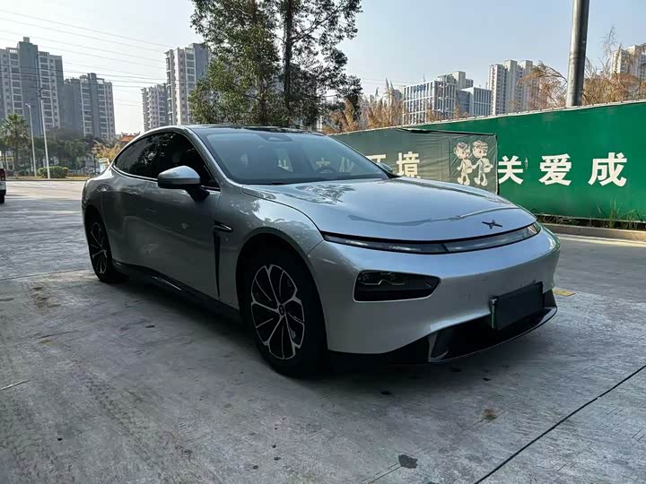 Фото 2 - XPeng P7