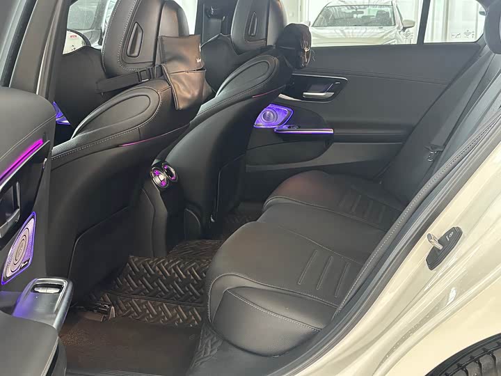 Фото 5 - Mercedes-Benz C-Class